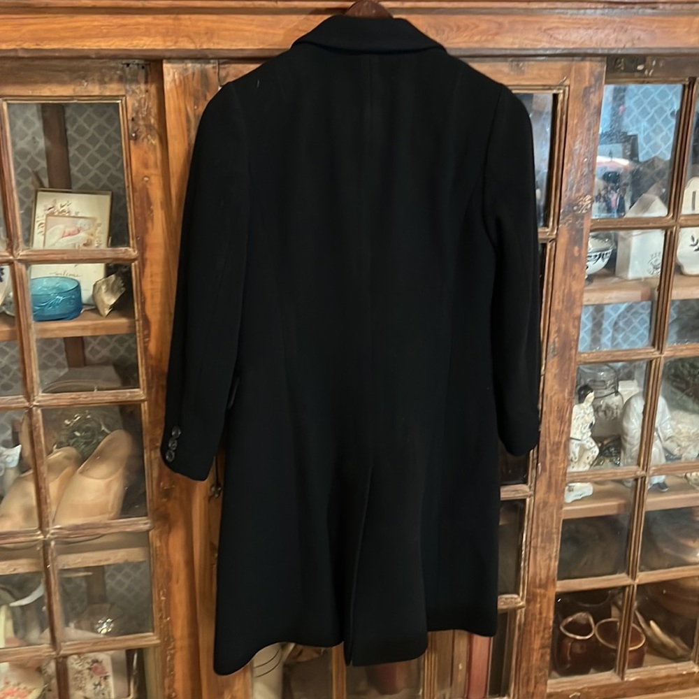Woman’s Banana Republic Wool Peacoat 3/4 length - Picture 4 of 6